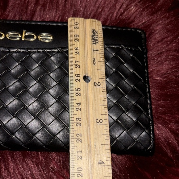 Bebe Black Kiara Woven Wallet - Picture 11 of 16